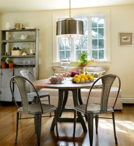 Phong cách vintage với ghế kim loại sang trọng cho ngôi nhà