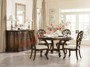 Bạn nên sử dụng bàn ăn hình tròn, không có góc cạnh